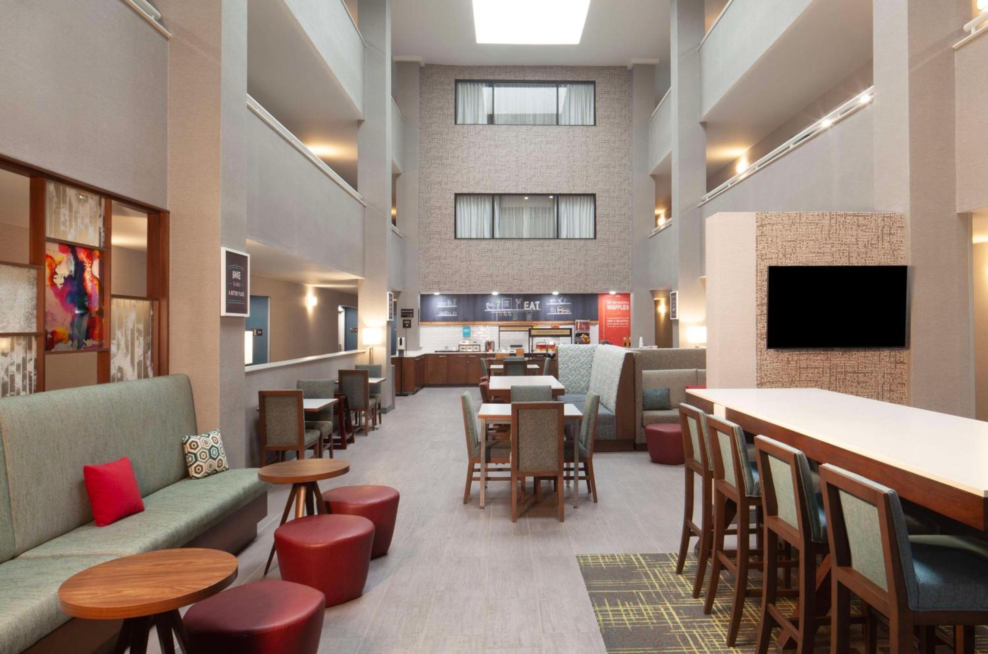 Hampton Inn Athens Exterior foto